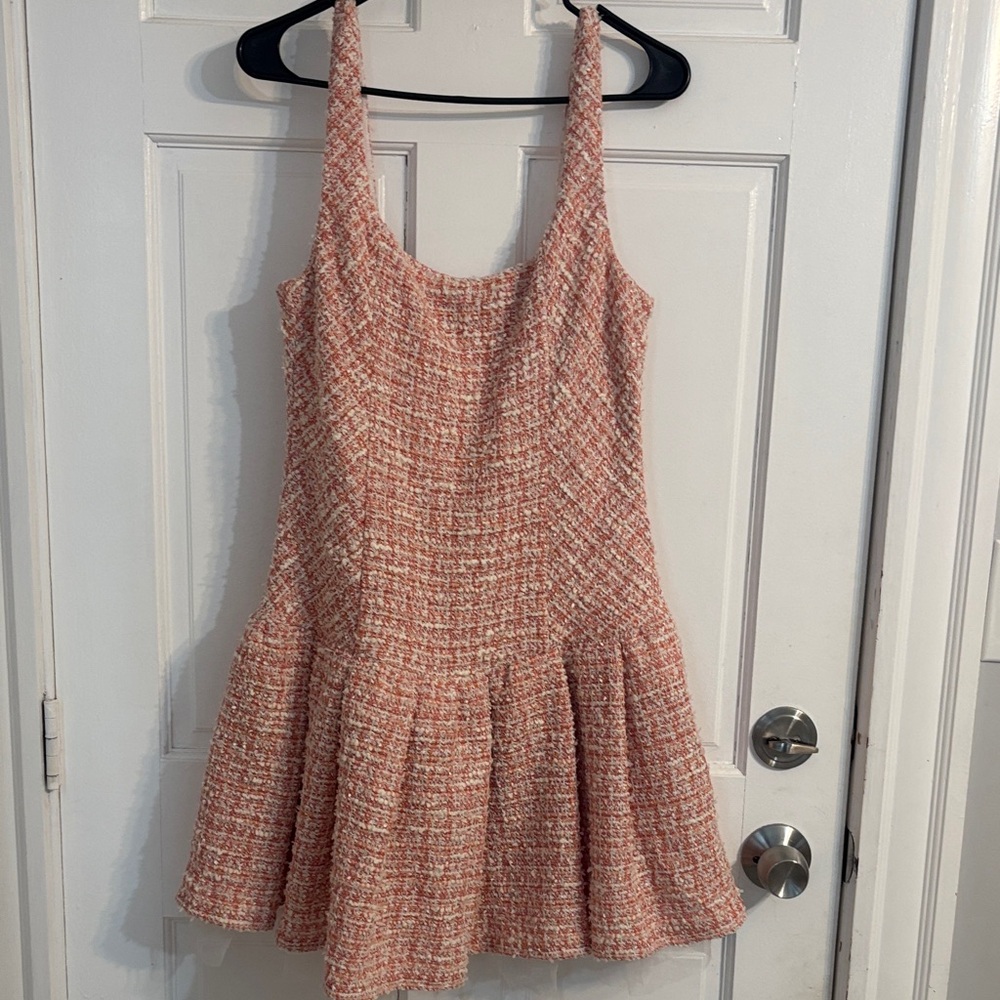 Sleeveless Pink Tweed Mini Dress with Flared Skirt